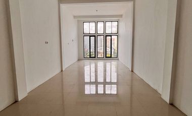 Ruko Gresss Ploso Baru Tambaksari Surabaya Timur Row jalan 2 mobil