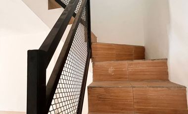 Ruko Gresss Ploso Baru Tambaksari Surabaya Timur Row jalan 2 mobil