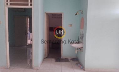 Rumah siap huni di Jalan Kembang Joyo