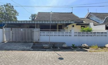 Rumah Second Wisma Tropodo Sidoarjo  Bebas Banjir