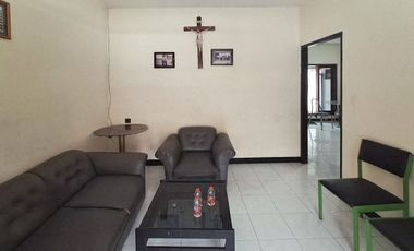 Rumah Second Wisma Tropodo Sidoarjo  Bebas Banjir