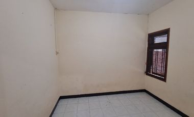 Rumah Second Wisma Tropodo Sidoarjo  Bebas Banjir