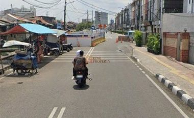 Disewakan Ruko Tanjung Selor Ruko strategis di pusat bisnis Cideng, cocok untuk kantor, toko, klinik, atau usaha komersial lainnya