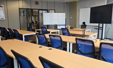 Disewa office space south quarter semi furnished di TB Simatupang Jakarta Selatan