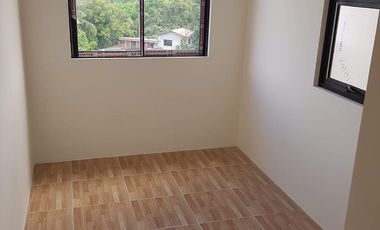 Rent to Own Townhouse in Amparo Village North Caloocan -AJCF