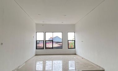 Investasi Emas, Ruko Siap Huni di Pinggir Jalan Utama Kota Bekasi