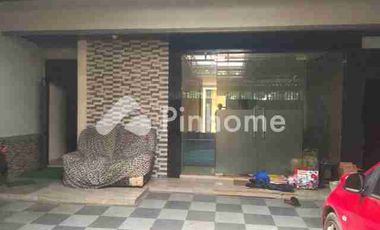 rumah bisa usaha di BKT jl duren sawit
