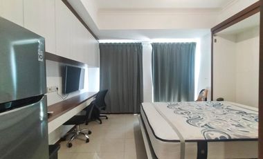 Apartment studio 26sqm for rent @ Royal Mediterania Garden Fully furnished Washing Machine Location Near Central Park, Office Tower APL SOHO Capital