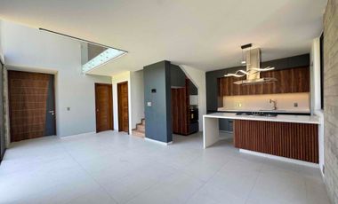 CASA NUEVA EN ESQUINA EN EL EDÉN RESIDENCIAL, JUNTO A ÁREAS VERDES, 4 HABITACIONES, ROOF GARDEN. ZONA BOSQUES DE SANTA ANITA.