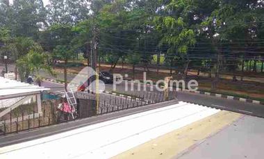 rumah strategis pinggir BKT‼️  jl Soekanto - duren sawit