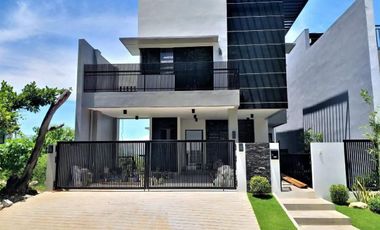 Vista Grande Subdivision 4BR House 600sqm 2-car Maids Talisay City