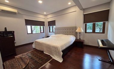 House and Lot For Sale at Paseo de Magallanes Village, Makati City
