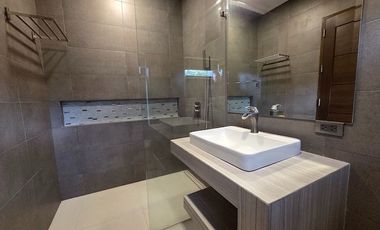 House and Lot For Sale at Paseo de Magallanes Village, Makati City