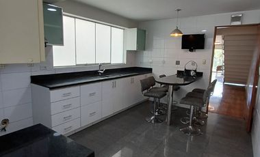 Precioso moderno departamento duplex