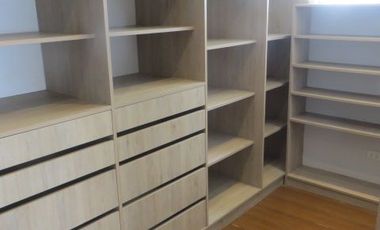 DPTO EN CALLE MARCONA (SURCO): A.O. DE 336 M2, 3 HABIT, 2.5 BAÑOS, $ 395,000