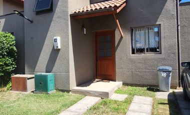 Casa en arriendo en Condominio La Vendimia, Machali