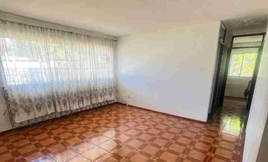 Arriendo amplio departemto