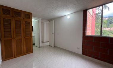 Apartamento en Arriendo en Camino Verde Envigado, Antioquia
