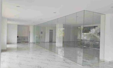 Gedung Perkantoran Kalimalang Soho di Kalimalang, Jakarta Timur