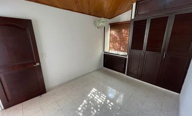 SE VENDE HERMOSA CASA EN GIRARDOT, CUNDINAMARCA