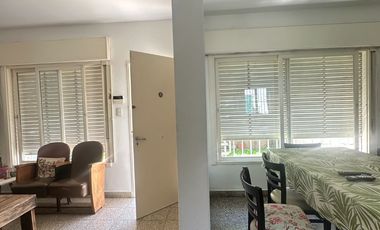 Propiedad con Dos Viviendas Independientes – Ideal para Vivienda Multifamiliar o Inversión – Rosario