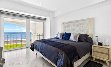 BAY VIEW GRAND