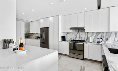 BAY VIEW GRAND