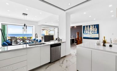 BAY VIEW GRAND