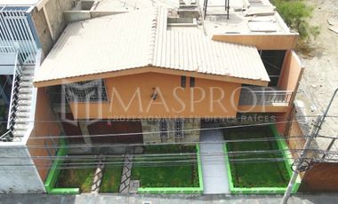 CASA DE DOS PISOS EN VENTA – AV. BOLOGNESI, URB. PESCASSEROLLI