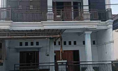 Dijual murah via lelang rumah di Menganti permai Gresik