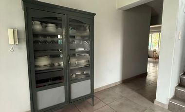 VÓRTICE INMOBILIARIA VENDE CASA EN B° PRIVADO PINARES DE FURLOTTI, MAIPÚ, MENDOZA