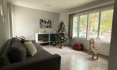 VÓRTICE INMOBILIARIA VENDE CASA EN B° PRIVADO PINARES DE FURLOTTI, MAIPÚ, MENDOZA