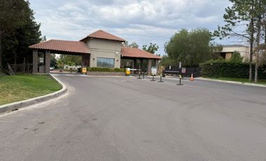 VÓRTICE INMOBILIARIA VENDE CASA EN B° PRIVADO PINARES DE FURLOTTI, MAIPÚ, MENDOZA