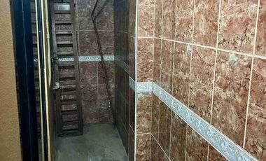 Alquilo Departamento de 3 Dormitorios, Planta Baja, en la Urbanizacion PORTON DE LOS ALAMOS, en ALAMOS NORTE, cerca del CC RIOCENTRO NORTE