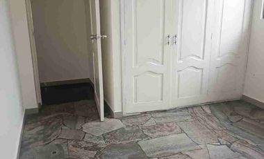 Alquilo Departamento de 3 Dormitorios, Piso 2, con garage, en la Ciudadela VERNAZA NORTE, cerca CC MALL DEL SOL