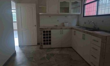 Alquilo Departamento de 3 Dormitorios, Piso 2, con garage, en la Ciudadela VERNAZA NORTE, cerca CC MALL DEL SOL