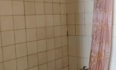 Brown propiedades VENDE departamento en oportunidad para restaurar