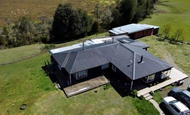 Campo con excelente acceso, conectividad e infraestructura productiva en Ilque - Puerto Montt