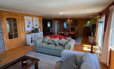 Campo con excelente acceso, conectividad e infraestructura productiva en Ilque - Puerto Montt