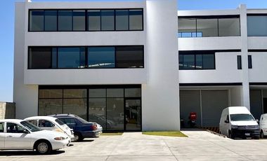 BODEGA INDUSTRIAL EN RENTA - ZONA TOLUQUILLA