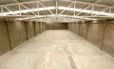 BODEGA INDUSTRIAL EN RENTA - ZONA TOLUQUILLA