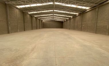 BODEGA INDUSTRIAL EN RENTA - ZONA TOLUQUILLA