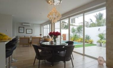 Contemporary Home with Pool Steps from the Ocean in Costa de Oro