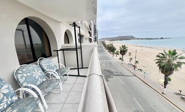 CHIPIPE: FRENTE AL MAR HERMOSO DEPARTAMENTO ESQUINERO