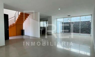 CASA EN RENTA DEL PILAR RESIDENCIAL TLAJOMULCO