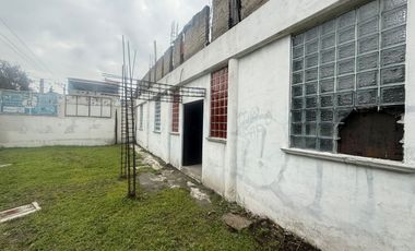 Local comercial en esquina - Paseo Tollocan, Casablanca Pilares