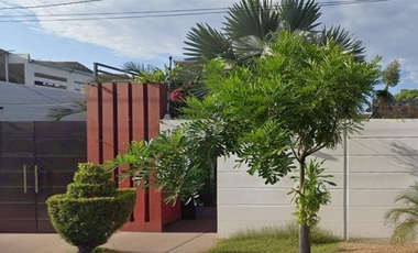 VENTA DE CASA EN LAZARO CARDENAS, MICHOACAN.