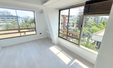 LAS VIOLETAS / CON ESTACIONAMIENTO Y BODEGA !!!