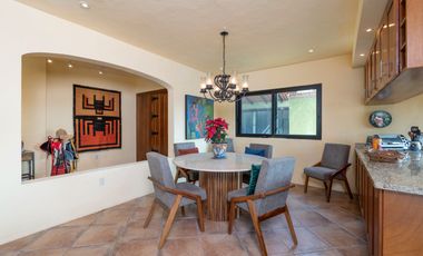 Impresionantes vistas desde esta preciosa casa en venta en Raquet club!