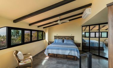 Impresionantes vistas desde esta preciosa casa en venta en Raquet club!